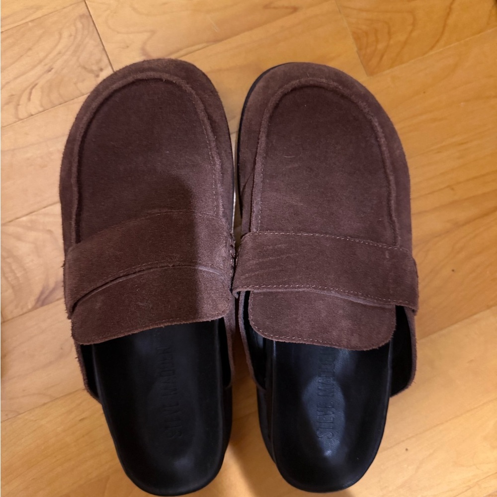 WoMen's Suede Slip-On Loafers in Brown
